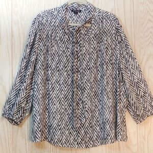 Black & White V Neck Tie Top Blouse